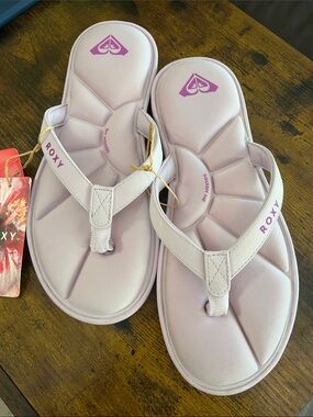 Roxy Women's Light Lavender Foam Flip Flop Sandals